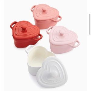 ❤️🆕MARTHA STEWART COLLECTION 4-pc Heart Cocottes